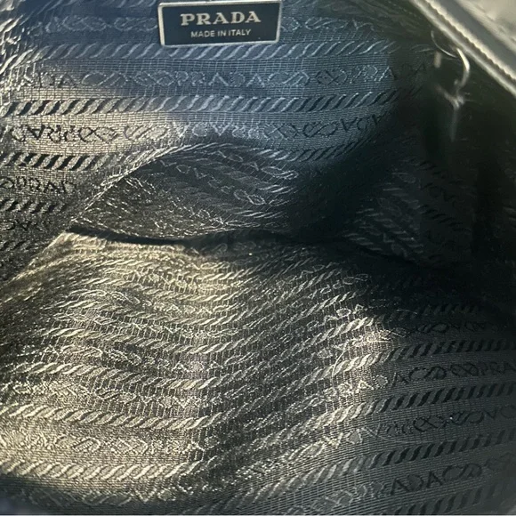 Vintage 90's Prada Vela Nylon Double Buckle Black Messenger Crossbody Bag Rare - Picture 5 of 9